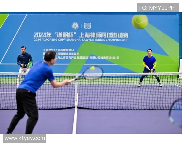 上海网球队技术争议引发热议球迷与专家各执己见探讨发展方向