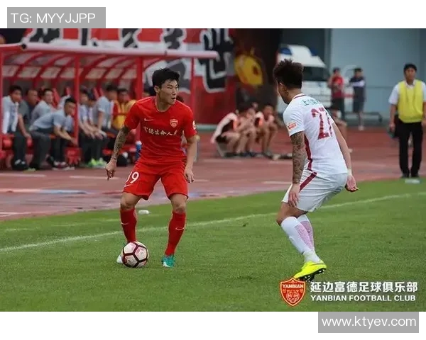 2017年上港与富德激战回顾：精彩瞬间与战术分析