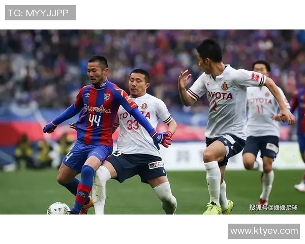 广岛三箭迎战东京绿茵争夺联赛积分巅峰对决即将上演