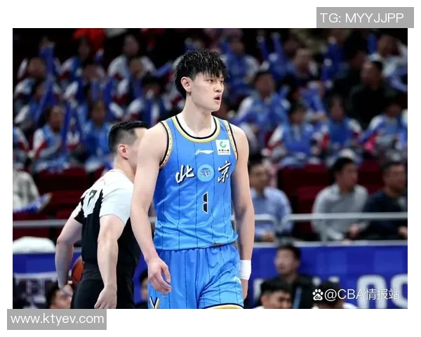 曾凡博的篮球之路：从青涩少年到职业赛场的崭露头角与未来展望