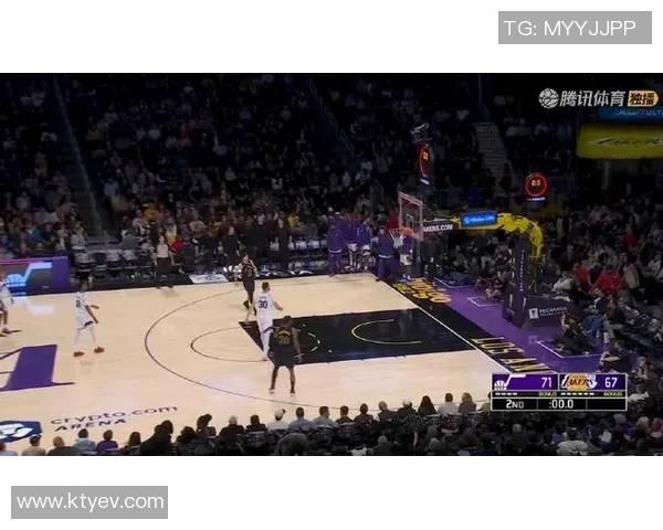 湖人对决爵士季后赛首战精彩回顾与赛后分析