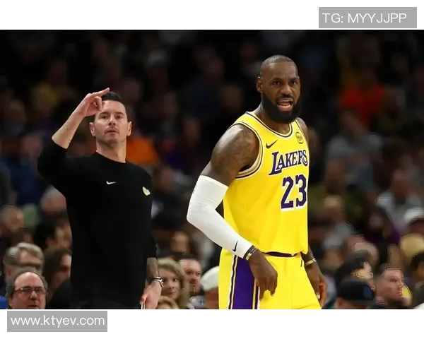 湖人对阵詹姆斯全场狂砍33分精彩表现引发球迷热议