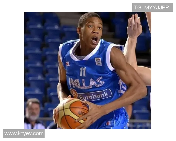 扬尼斯阿德托昆博的传奇之路与篮球梦想的追逐