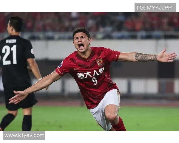 广州恒大淘宝迎战汉堡队争夺国际友谊赛胜利的荣耀之战 广州恒大淘宝迎战汉堡队争夺国际友谊赛胜利的荣耀之战